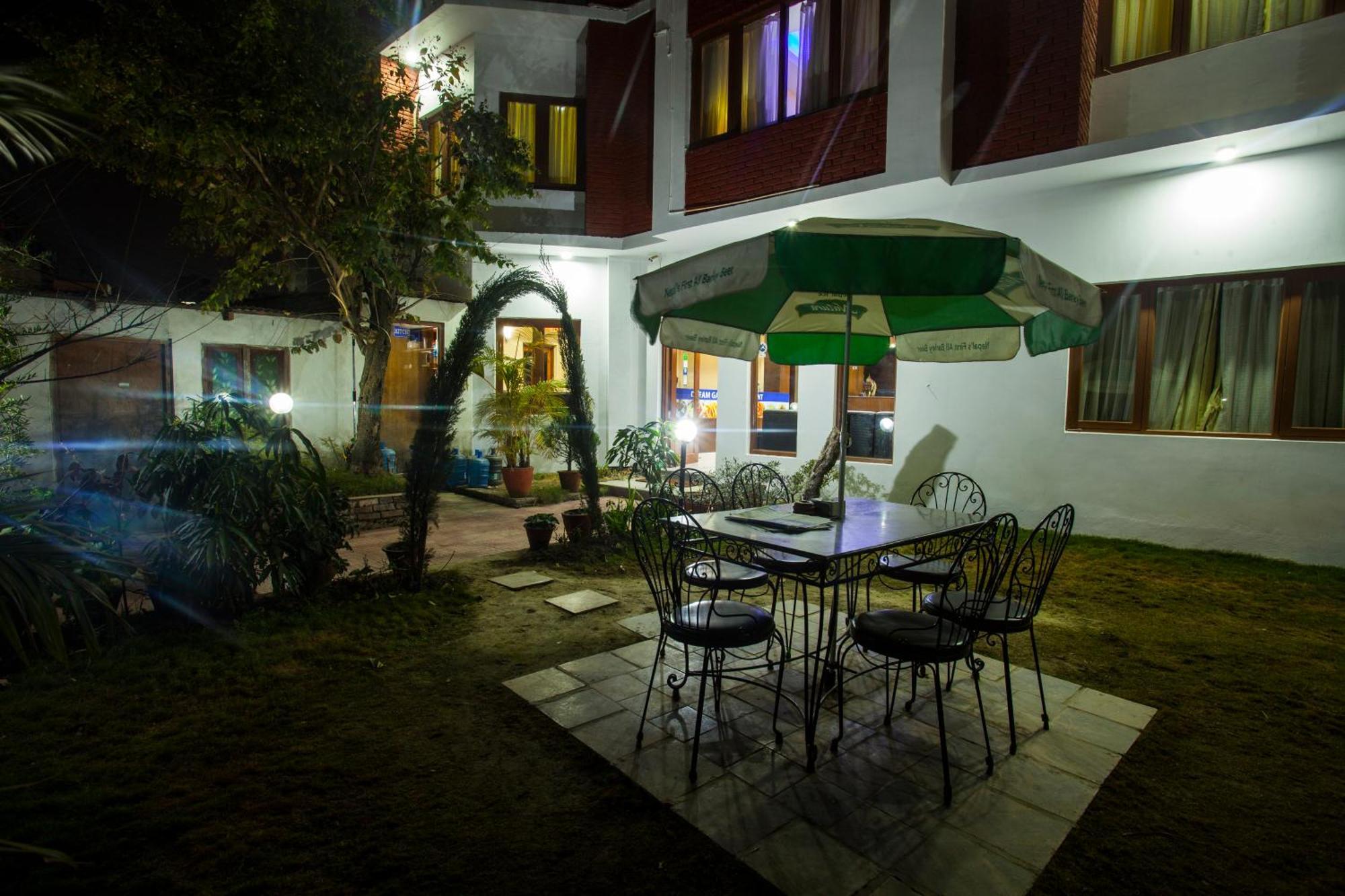 Hotel Dream City Katmandu Eksteriør billede